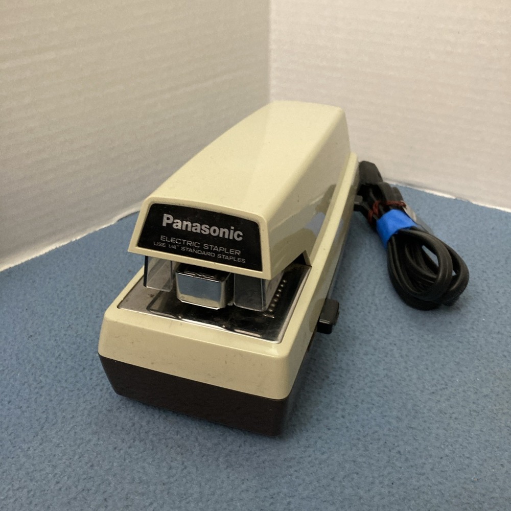 Vintage Panasonic AS-300 Adjustable Automatic Electric Desktop Stapler